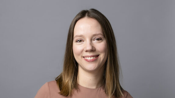 Portraitfoto von Saskia Honisch-Knecht